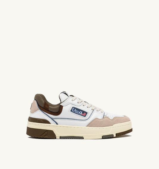 Man CLC LOW SNEAKERS IN WHITE AND COVERT GREEN LEATHER SUEDE