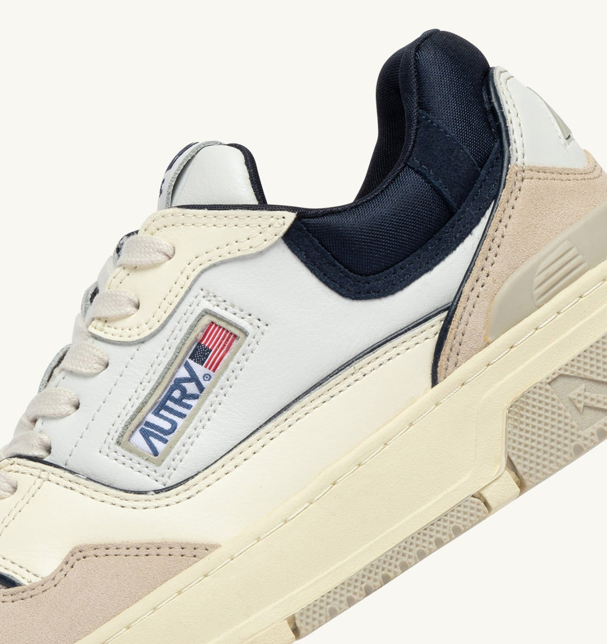 Man SNEAKERS CLC LOW IN WHITE SAND AND SPACE BLUE LEATHER AND SUEDE