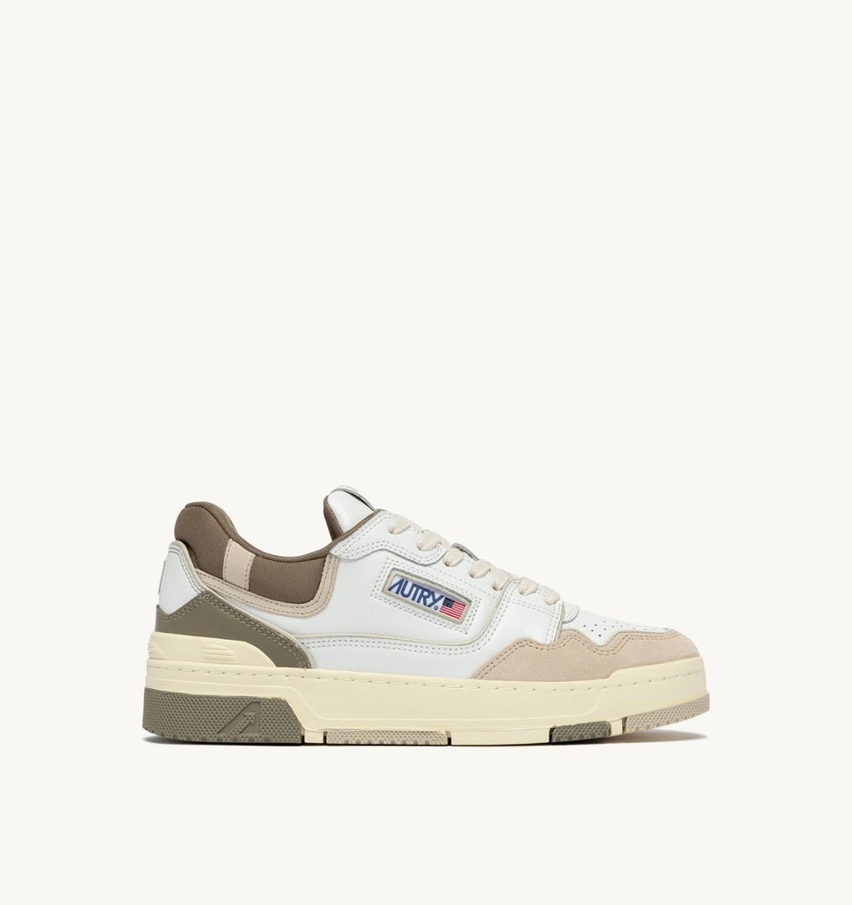 Man SNEAKERS CLC LOW IN WHITE PELICAN AND COVERT GREEN LEATHER AND SUEDE