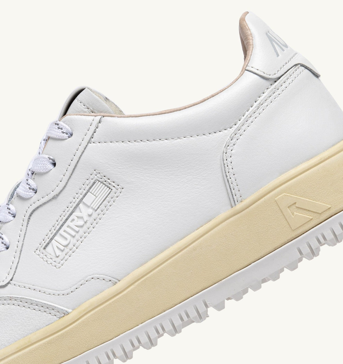 Man GOLF LOW SNEAKERS IN WHITE LEATHER