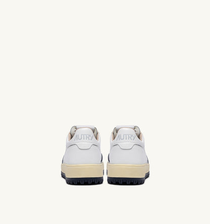 Man GOLF LOW SNEAKERS IN WHITE AND NAVY LEATHER