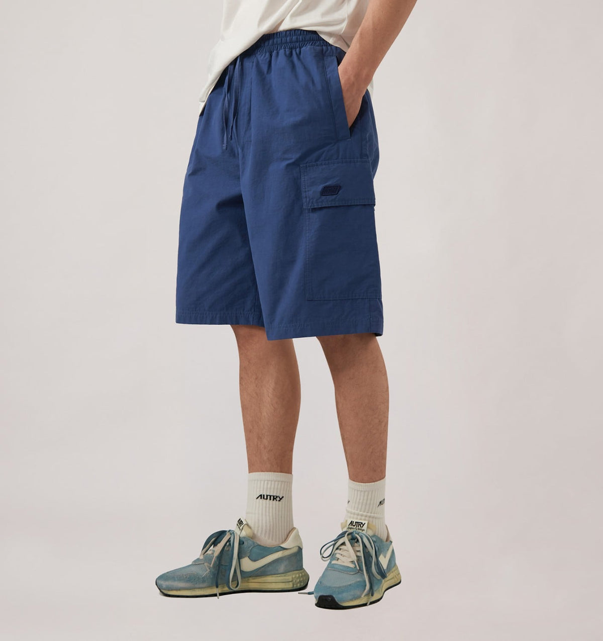 Man CARGO SHORTS MAN