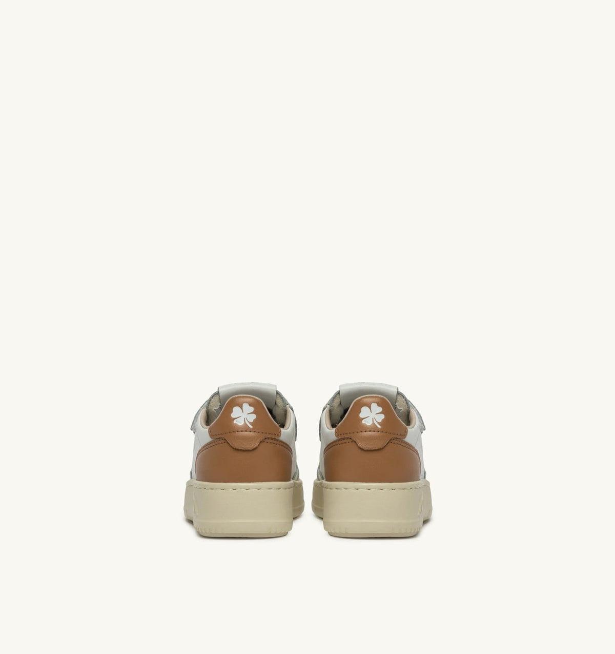 Kid MEDALIST LOW KIDSTRIPES SNEAKERS IN LEATHER COLOR WHISPER WHITE IVORY WHITE AND BROWN SUGAR