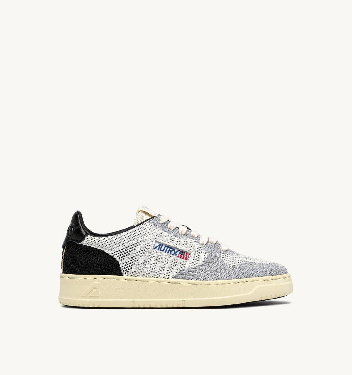 Woman MEDALIST EASEKNIT LOW SNEAKERS IN IVORY WHITE BLACK AND SILVER KNIT