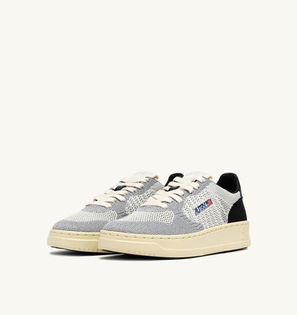 Woman MEDALIST EASEKNIT LOW SNEAKERS IN IVORY WHITE BLACK AND SILVER KNIT
