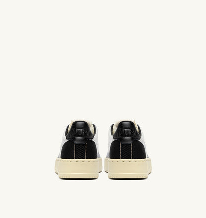 Woman MEDALIST EASEKNIT LOW SNEAKERS IN IVORY WHITE BLACK AND SILVER KNIT