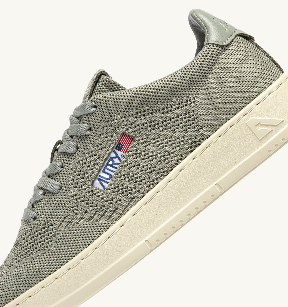 Woman MEDALIST EASEKNIT LOW SNEAKERS IN SEA GRASS KNIT