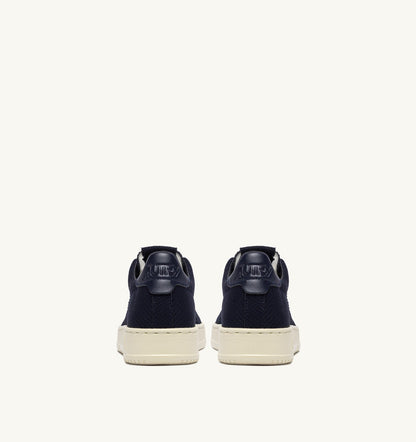 Woman MEDALIST EASEKNIT LOW SNEAKERS IN SPACE BLUE KNIT
