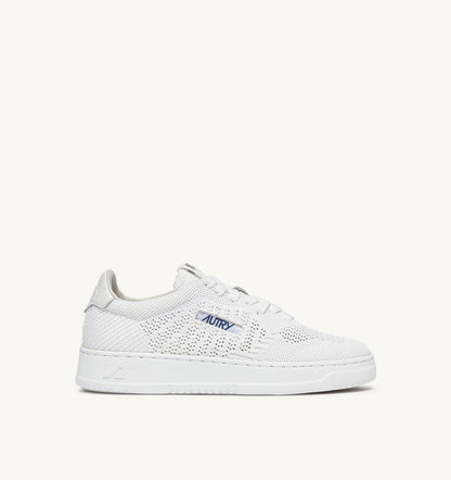 Woman MEDALIST EASEKNIT LOW SNEAKERS IN WHITE KNIT
