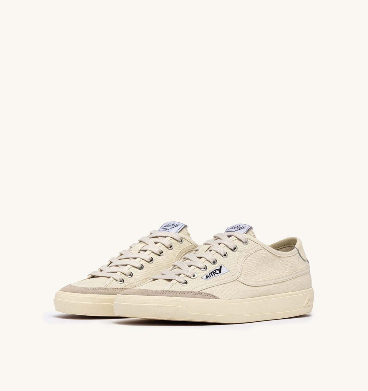 Woman WINDSCAPE LOW SNEAKERS IN CREAM CANVAS