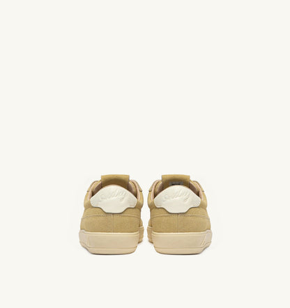 Woman WINDSCAPE LOW SNEAKERS IN STRAW AND MARSHMALLOW SUEDE
