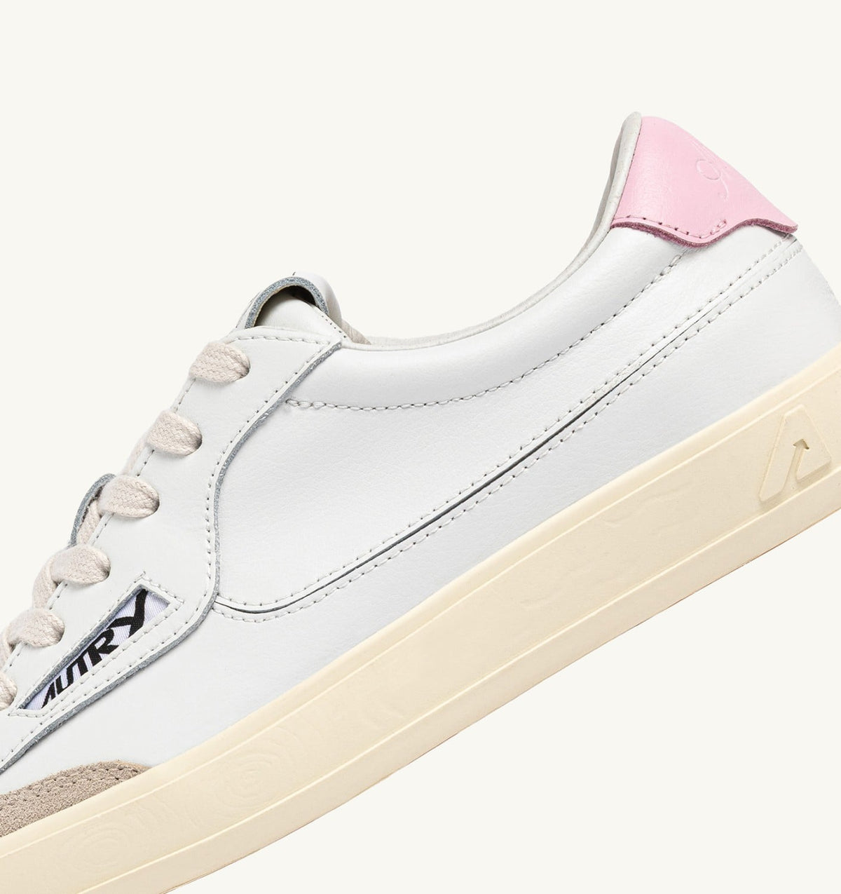 Woman WINDSCAPE LOW SNEAKERS IN WHITE AND FAIRY TALE LEATHER
