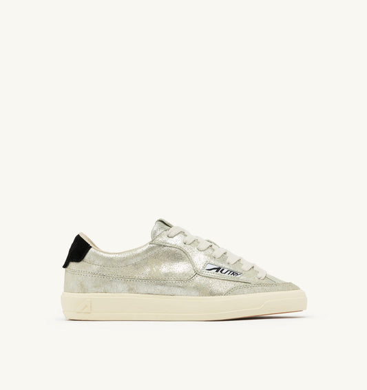 Woman WINDSCAPE LOW SNEAKERS IN SILVER AND BLACK LAMINATED SUEDE