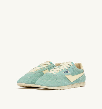 Woman WINDSPIN SNEAKERS IN JASMINE AND RUTABAGA SUEDE AND LEATHER