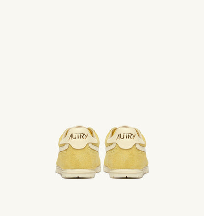 Woman WINDSPIN SNEAKERS IN MIMOSA AND RUTABAGA SUEDE AND LEATHER