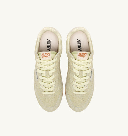 Woman SNEAKERS WINDSPIN IN BUTTER WHITE SUEDE