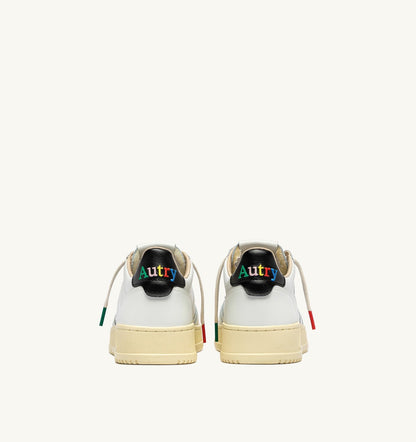 Man MEDALIST LOW SNEAKERS IN WHITE AND BLACK LEATHER