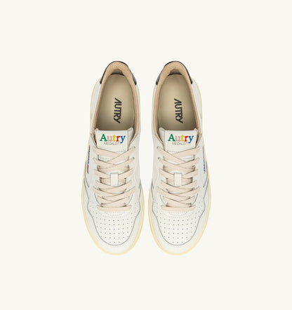 Man MEDALIST LOW SNEAKERS IN WHITE AND BLACK LEATHER