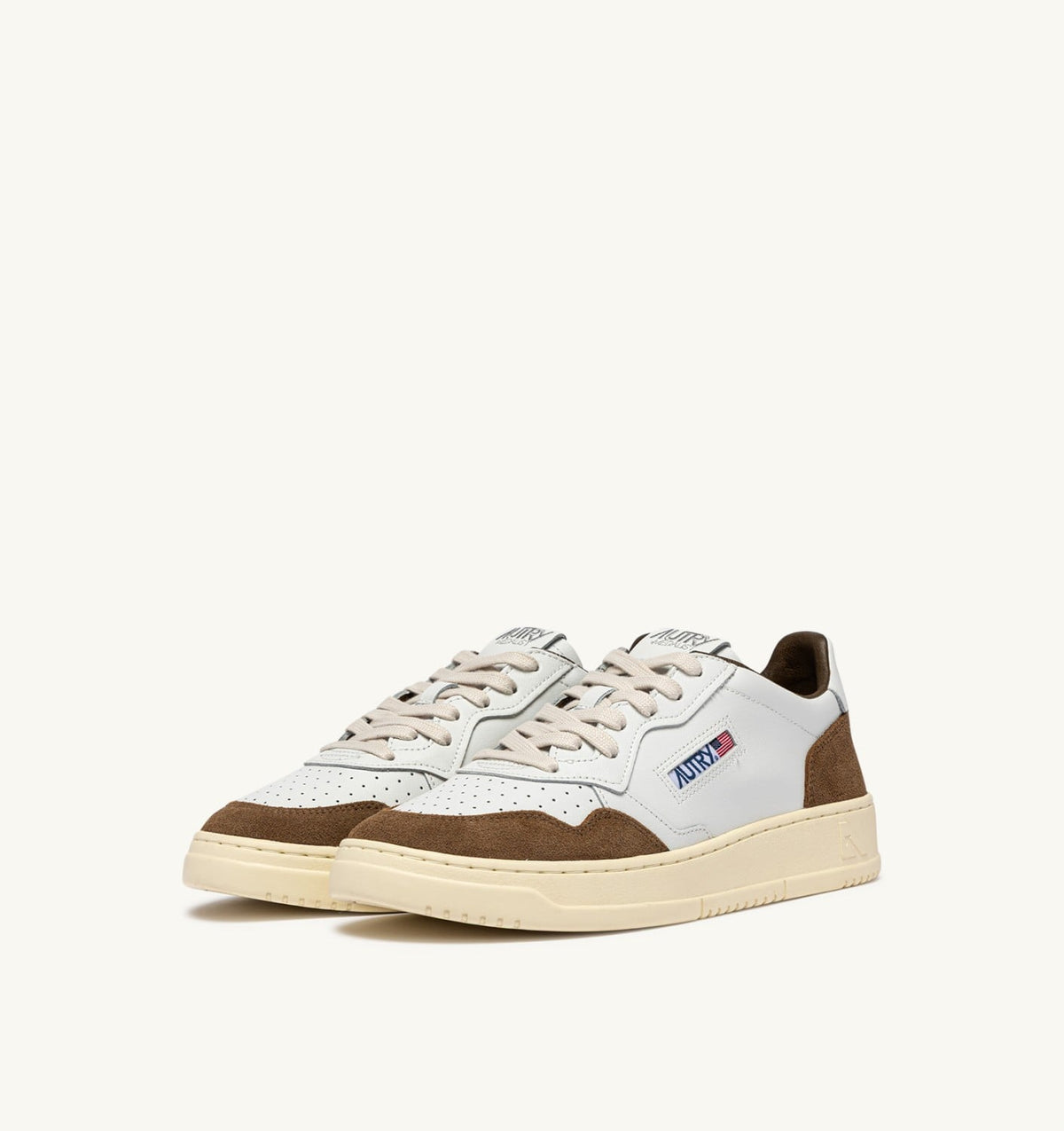 Man MEDALIST LOW SNEAKERS IN WHITE LEATHER AND TOBACCO SUEDE