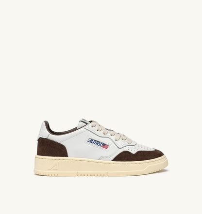 Man MEDALIST LOW SNEAKERS IN WHITE LEATHER AND MAHOGANY SUEDE
