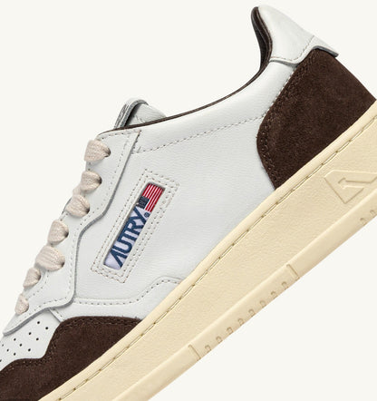 Man MEDALIST LOW SNEAKERS IN WHITE LEATHER AND MAHOGANY SUEDE