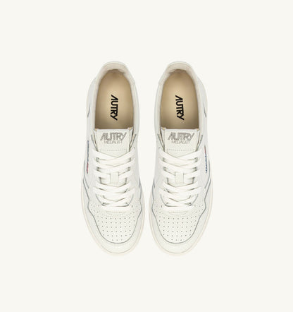 Man MEDALIST LOW SNEAKERS IN WHITE LEATHER WITH LETTERING