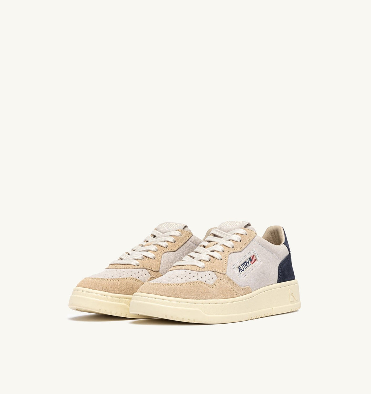 Man MEDALIST LOW TRICOLOR SNEAKERS IN SUEDE COLOR WHITE SAND AND BLUE SPACE