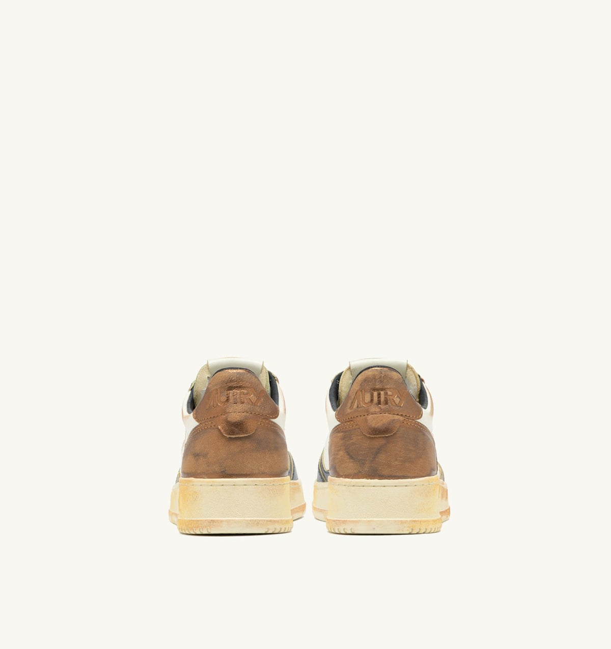 Man MEDALIST LOW SUPER VINTAGE SNEAKERS IN WHITE COPPER AND SPACE LEATHER