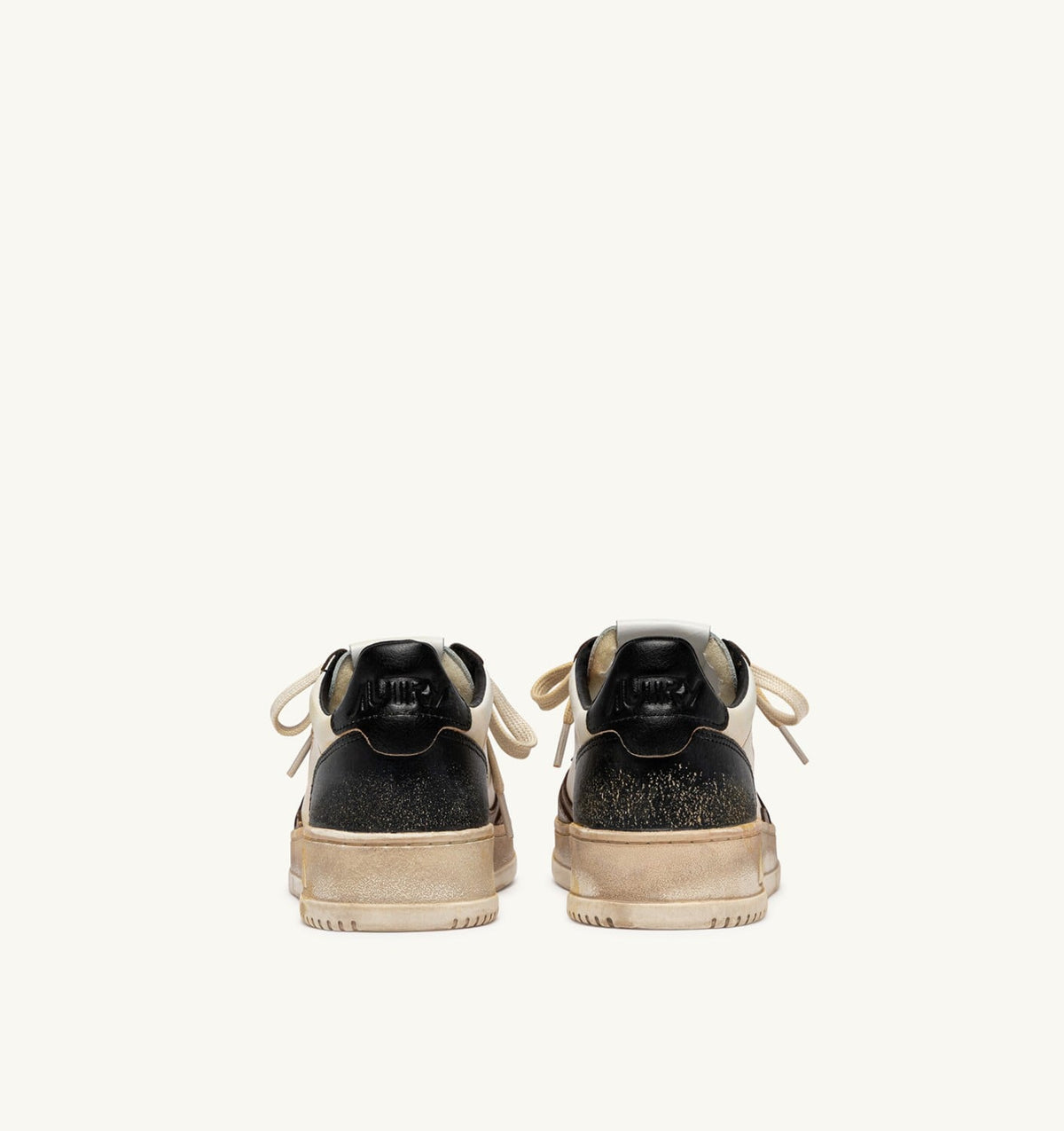 Man MEDALIST LOW SUPER VINTAGE SNEAKERS IN WHITE, BLACK AND MALT LEATHER