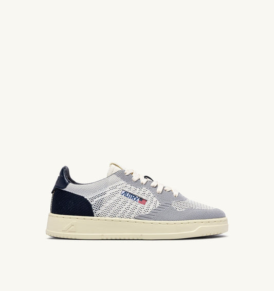 Man MEDALIST EASEKNIT LOW SNEAKERS IN IVORY WHITE SPACE AND LOFT KNIT
