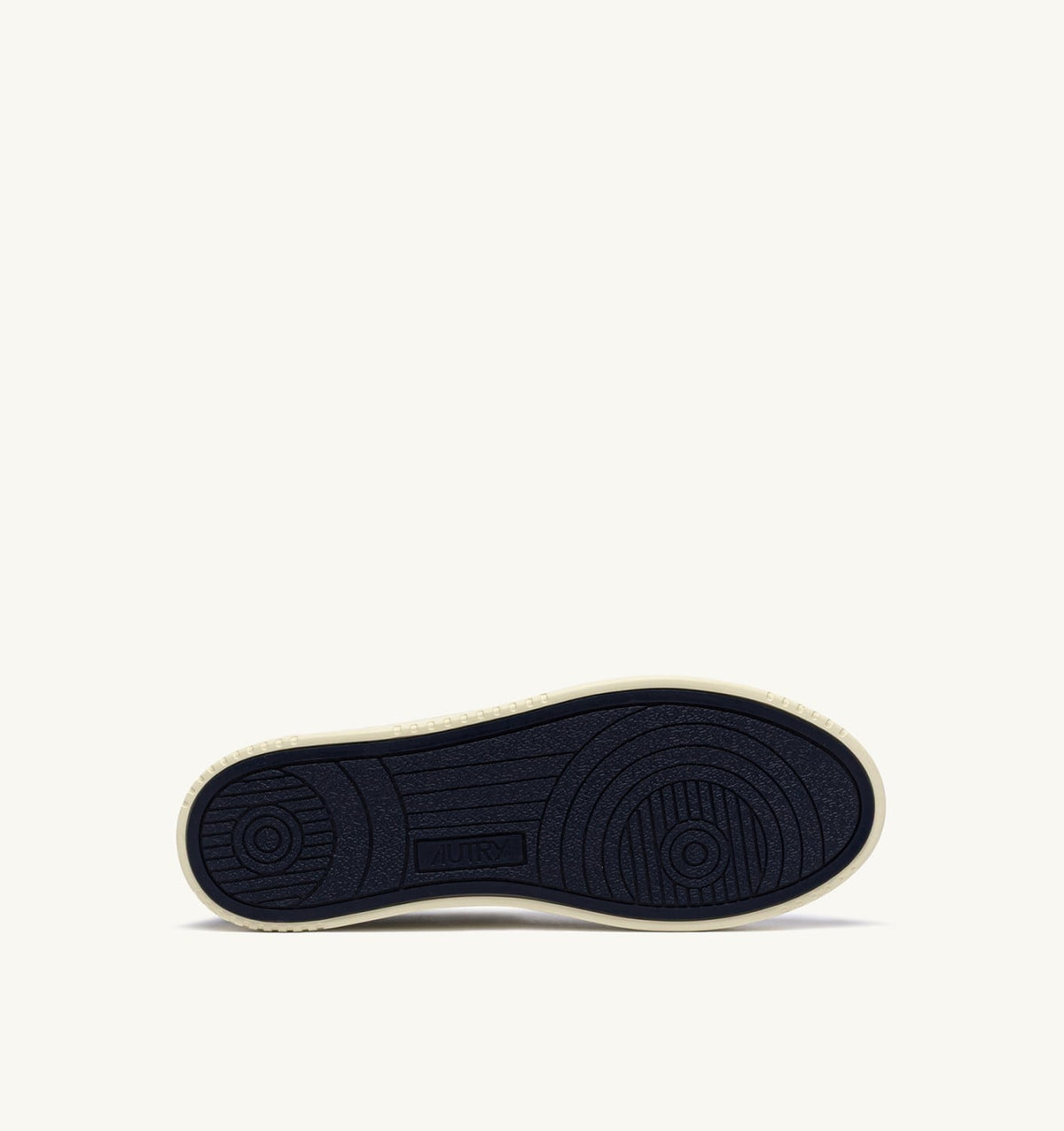 Man MEDALIST EASEKNIT LOW SNEAKERS IN IVORY WHITE SPACE AND LOFT KNIT