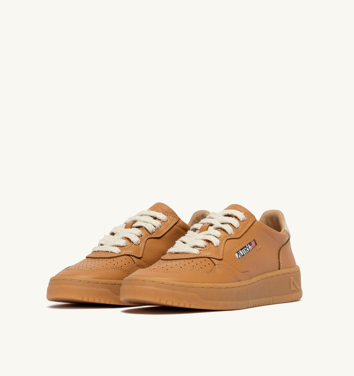 Man MEDALIST LOW SNEAKERS IN COGNAC AND MARSHMALLOW LEATHER