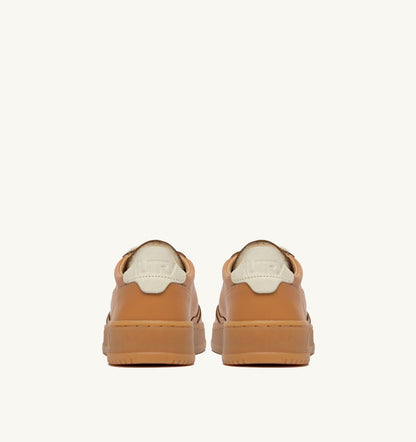 Man MEDALIST LOW SNEAKERS IN COGNAC AND MARSHMALLOW LEATHER