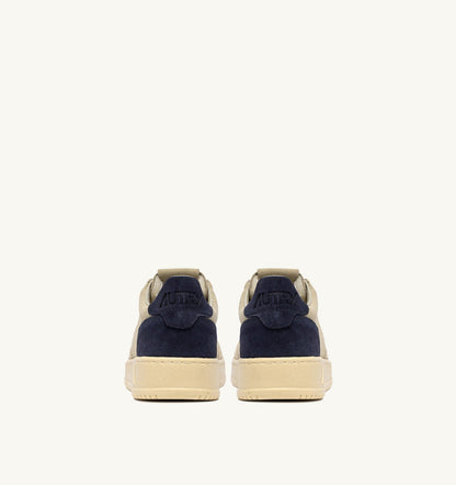Man MEDALIST LOW TRICOLOR SNEAKERS IN SUEDE COLOR ECRU PAPYRUS AND BLUE SPACE