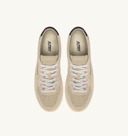 Man MEDALIST LOW TRICOLOR SNEAKERS IN SUEDE COLOR ECRU PAPYRUS AND BLUE SPACE