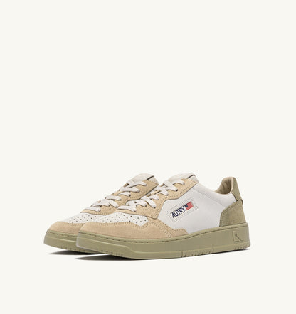 Man MEDALIST LOW TRICOLOR SNEAKERS IN SUEDE COLOR WHITE SAND AND GRAY GREEN