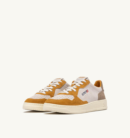 Man MEDALIST LOW TRICOLOR SNEAKERS IN SUEDE COLOR ANTELOPE WHITE AND BROWN MUSCAT