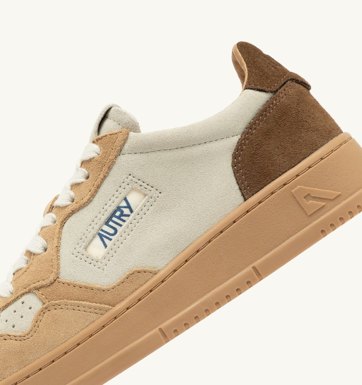 Man MEDALIST LOW TRICOLOR SNEAKERS IN TUNDRA EGG AND PEANUT SUEDE