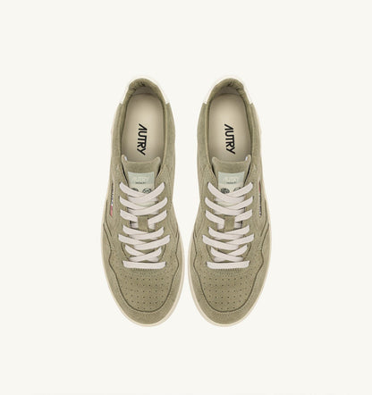 Man MEDALIST LOW SNEAKERS IN GRAY GREEN AND WHITE SUEDE