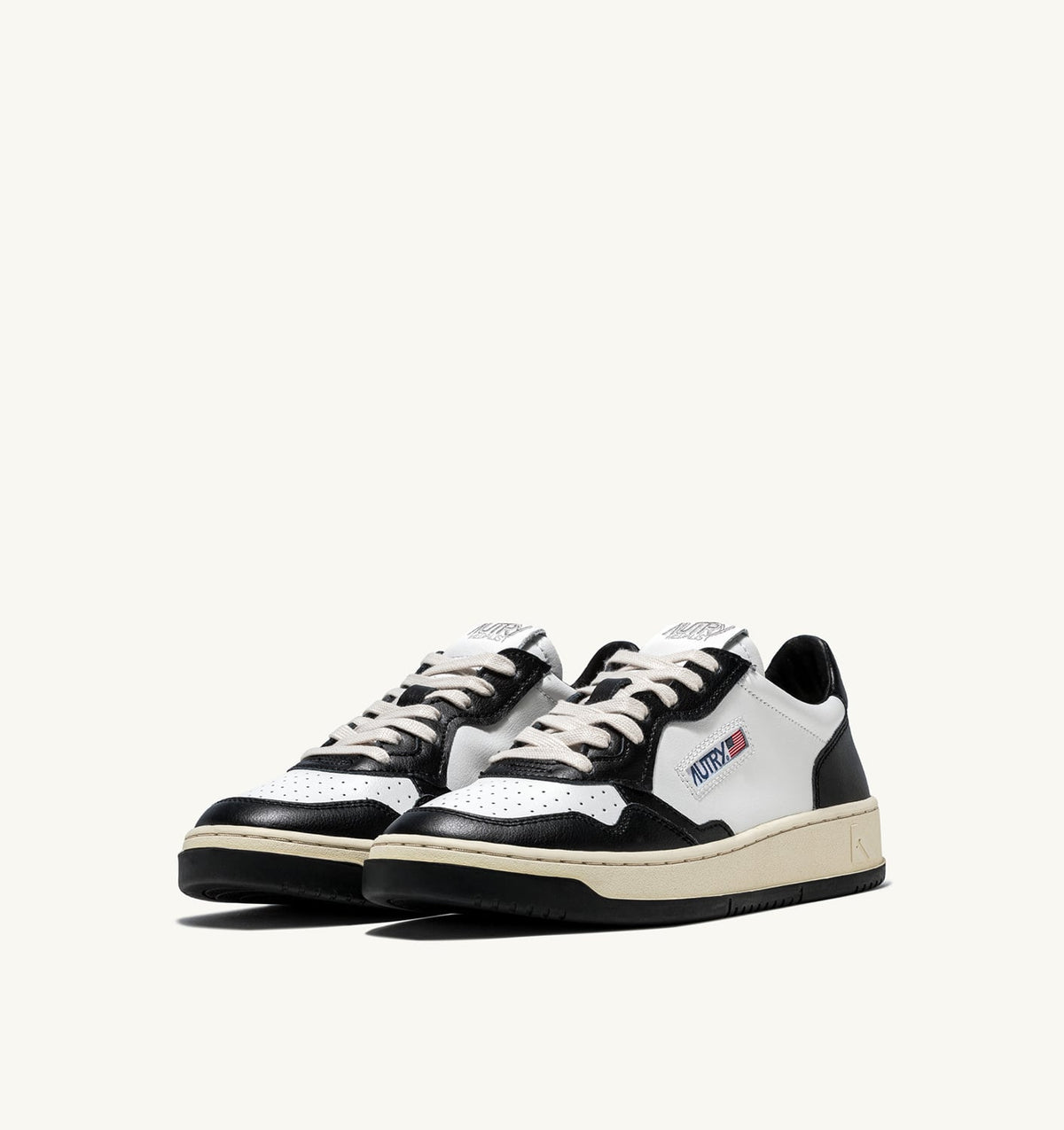 Man MEDALIST LOW BICOLOR SNEAKERS IN WHITE AND BLACK LEATHER