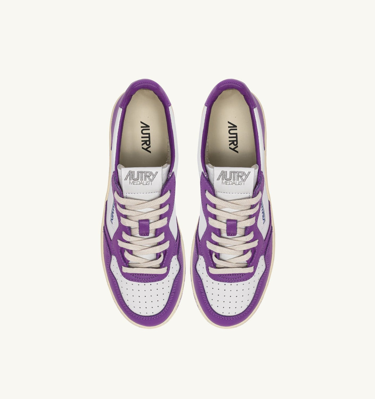 Man MEDALIST LOW BICOLOR SNEAKERS IN WHITE AND DEWBERRY LEATHER