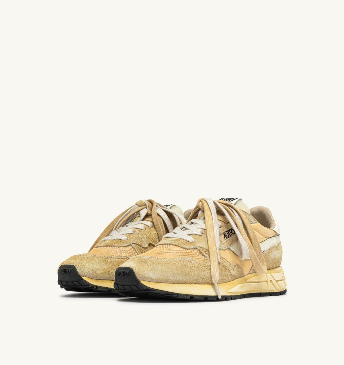 Man REELWIND SUPER VINTAGE SNEAKERS IN YOLK YELLOW AND WHITE SUEDE AND NYLON