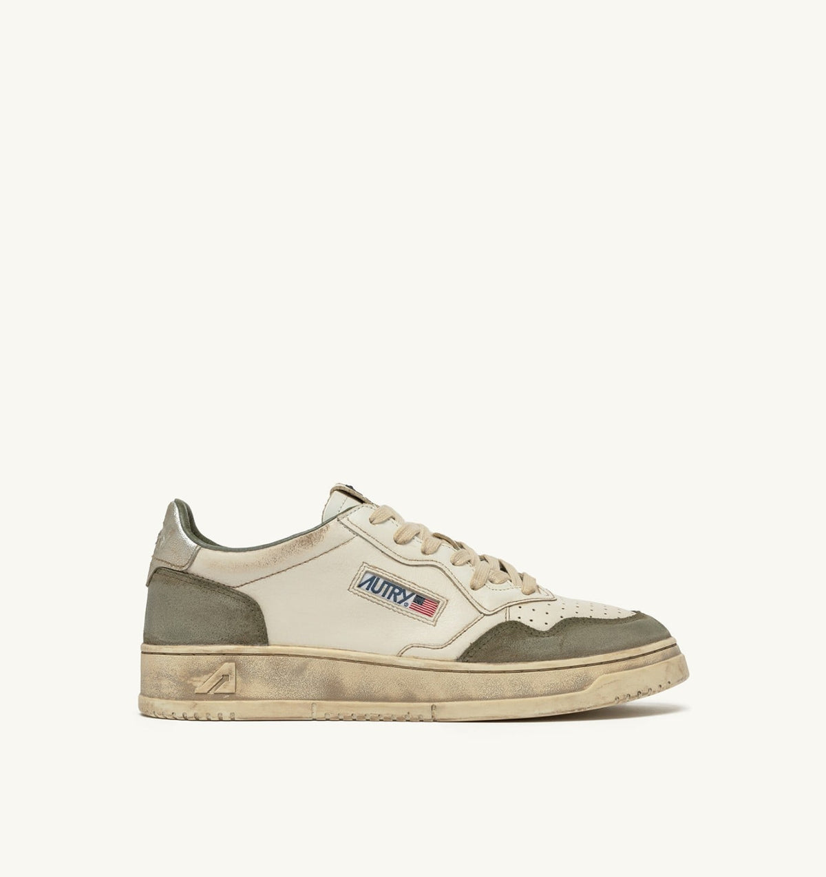 Man MEDALIST LOW SUPER VINTAGE SNEAKERS IN WHITE AND SILVER LEATHER AND LIZARD SUEDE