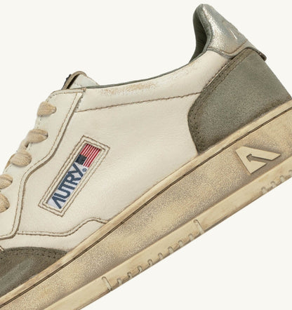 Man MEDALIST LOW SUPER VINTAGE SNEAKERS IN WHITE AND SILVER LEATHER AND LIZARD SUEDE