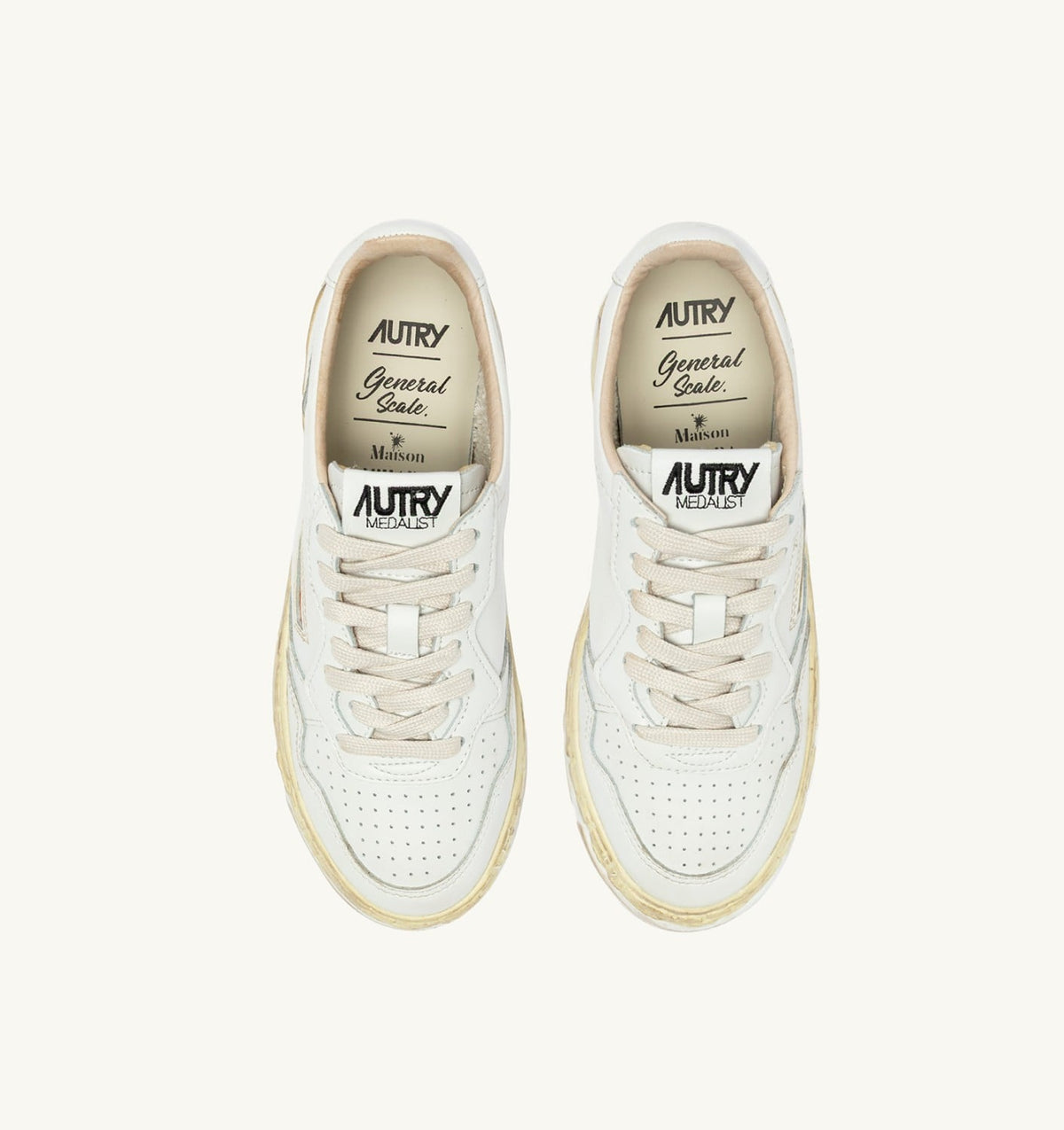 Man MEDALIST LOW SUPER VINTAGE 'Autry x Maison MIHARA YASUHIRO General Scale.' SNEAKERS IN WHITE LEATHER
