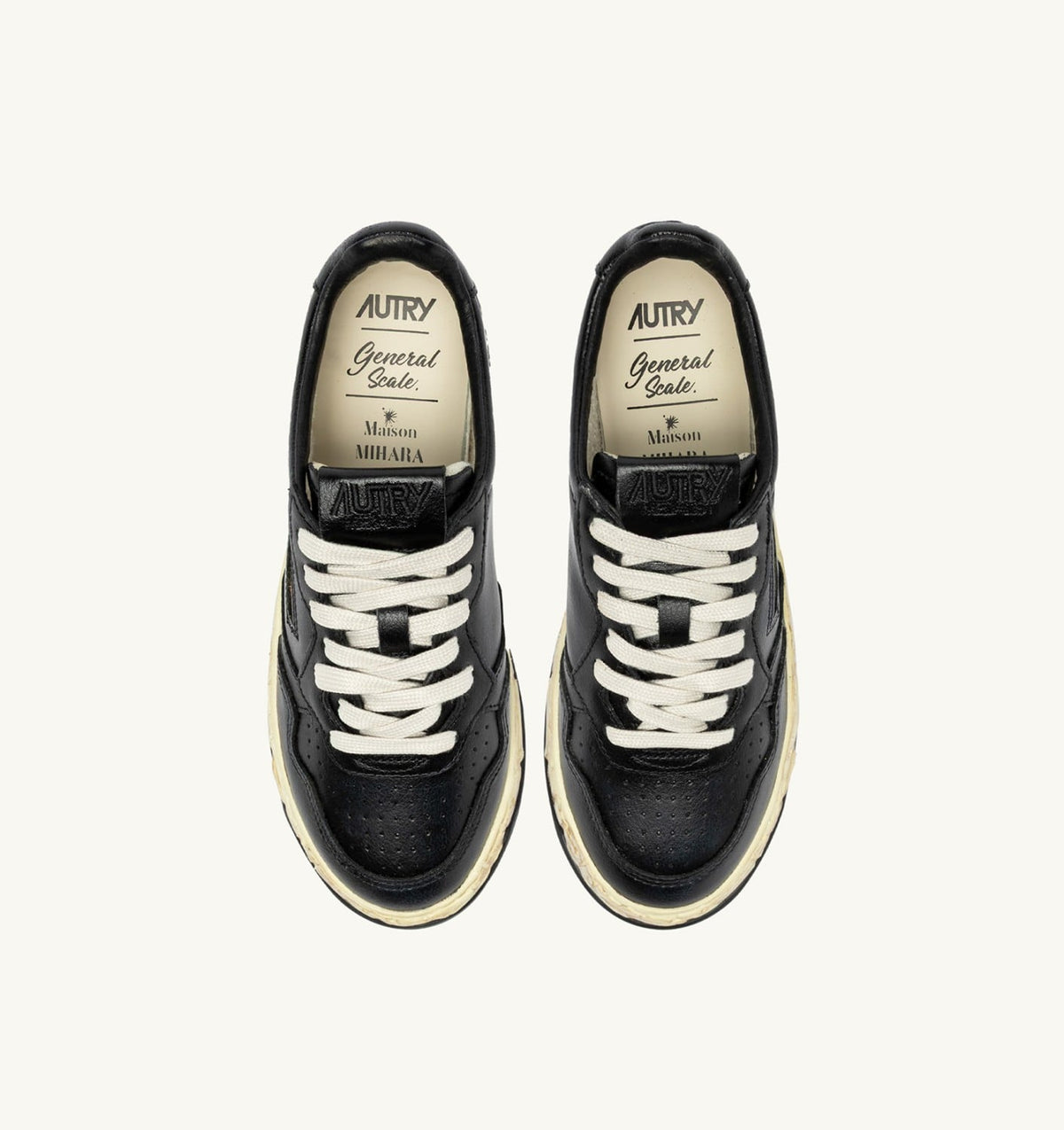 Man MEDALIST LOW SUPER VINTAGE 'Autry x Maison MIHARA YASUHIRO General Scale.' SNEAKERS IN BLACK LEATHER