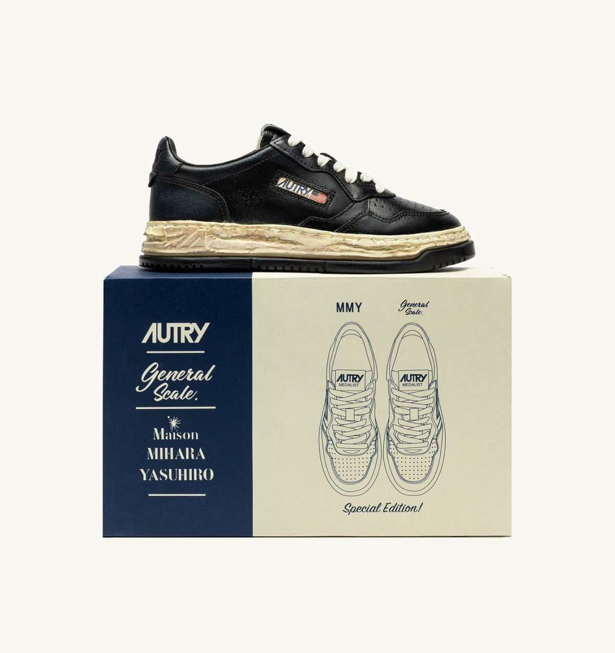 Man MEDALIST LOW SUPER VINTAGE 'Autry x Maison MIHARA YASUHIRO General Scale.' SNEAKERS IN BLACK LEATHER