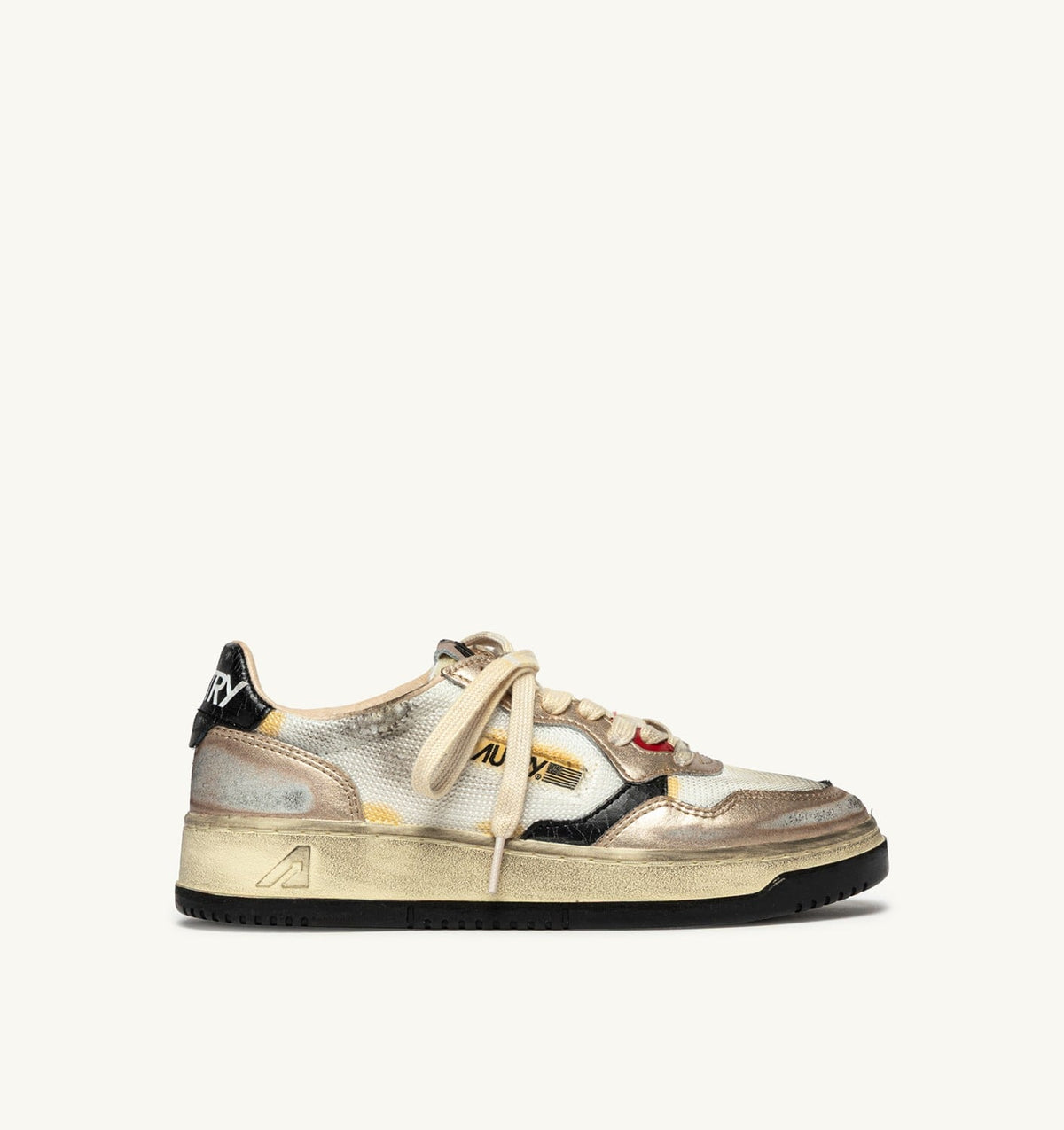 Woman MEDALIST LOW SUPER VINTAGE SNEAKERS IN WHITE MESH, GOLD SUEDE AND BLACK LEATHER