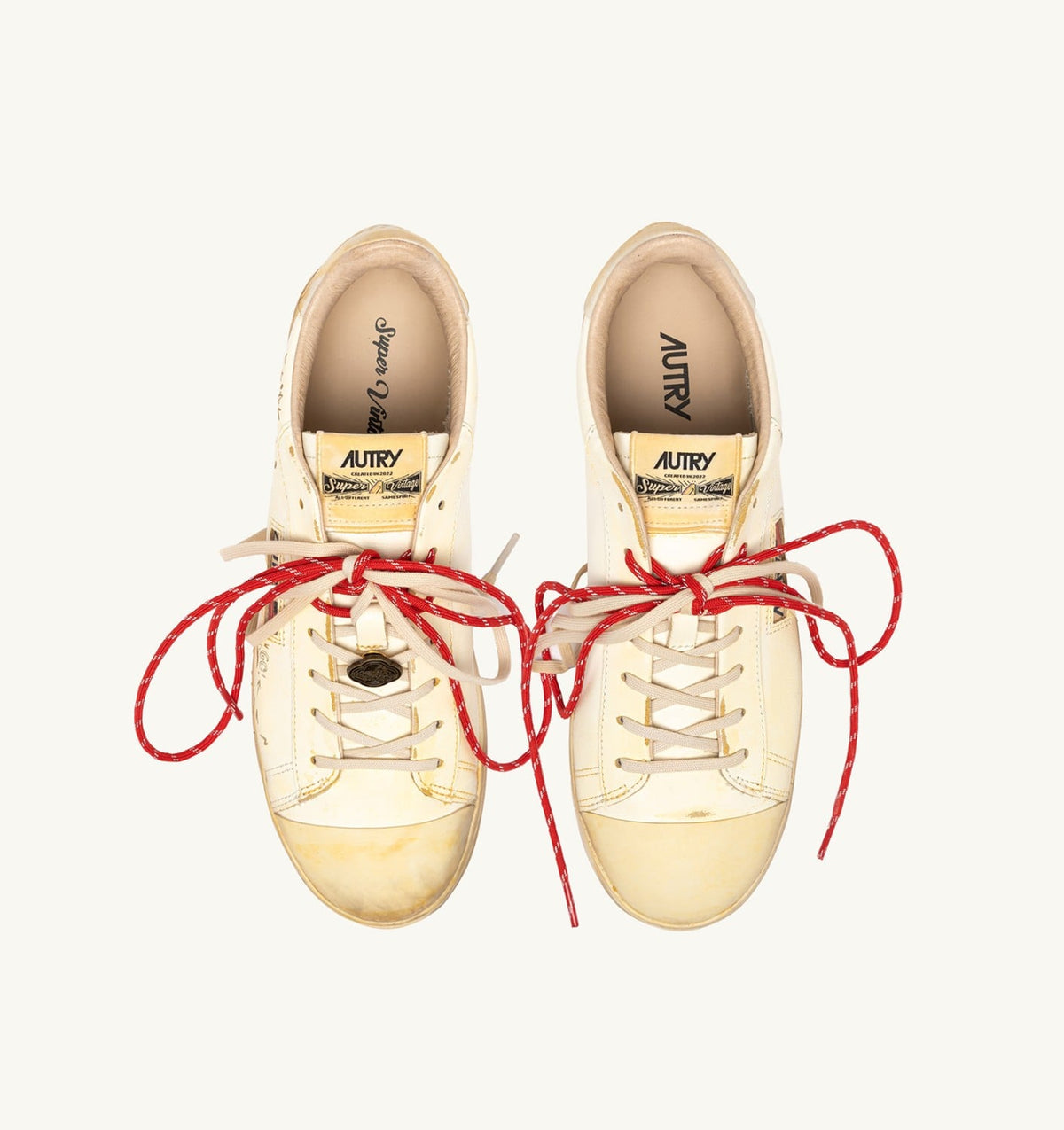 Woman DALLAS LOW SUPER VINTAGE SNEAKERS IN MARSHMALLOW LEATHER