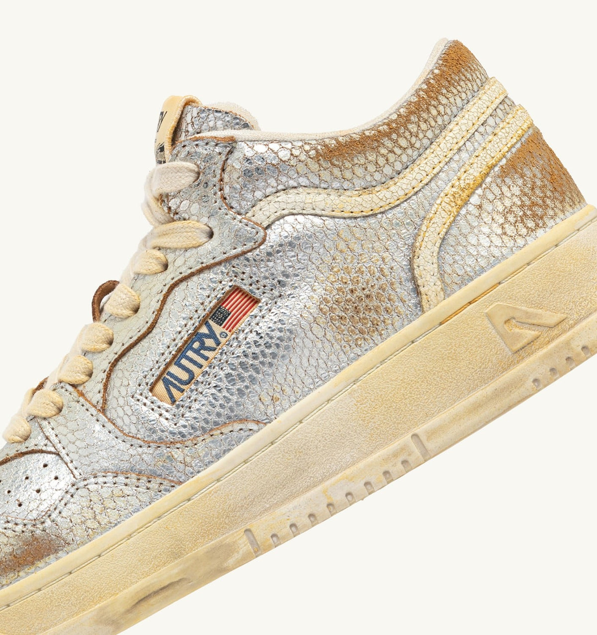 Woman MED-WAY SUPER VINTAGE SNEAKERS IN SILVER AND MARSHMALLOW SNAKE-PRINT LEATHER